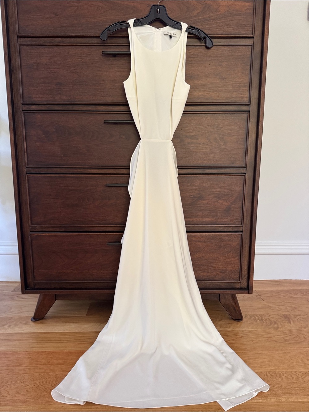 Halston Heritage Ivory Sleeveless Maxi Gown, 0